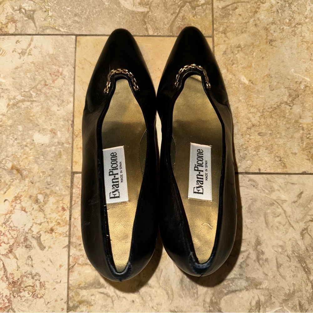 Evan Picone vintage black pointed toe chain detail heels 6M